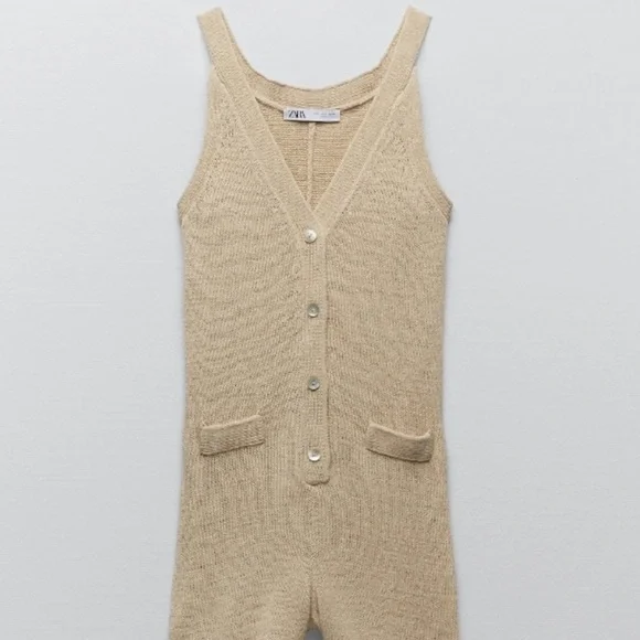 Knit Jumpsuit/Romper - Picture 4 of 4
